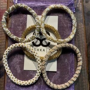 Sashka Co Beaded Bracelets Set of 5 B32